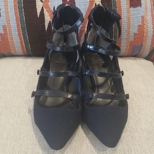 Tory Burch Navy Strappy Heel.  Sz 7